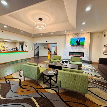 Grandstay Hotel And Suite Waseca Екстериор снимка