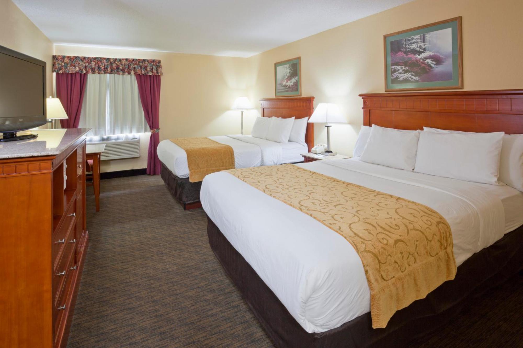 Grandstay Hotel And Suite Waseca Екстериор снимка